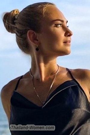 152708 - Anastasia Age: 38 - Ukraine