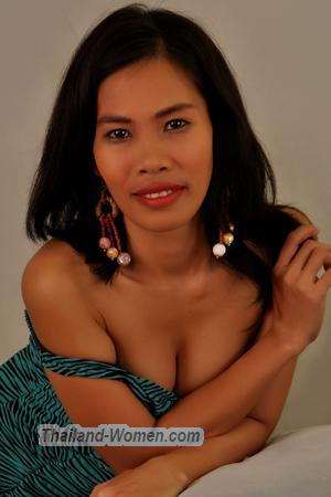 153625 - Lowela Age: 39 - Philippines