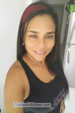 172481 - Luz Dary Age: 56 - Colombia