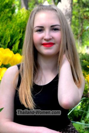 173656 - Irina Age: 28 - Ukraine