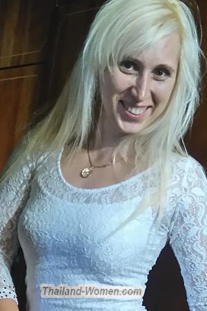 176944 - Lily Age: 39 - Ukraine