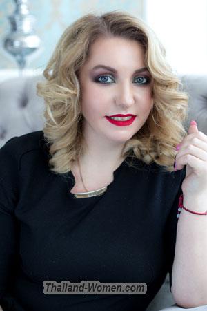 180281 - Yuliya Age: 43 - Ukraine