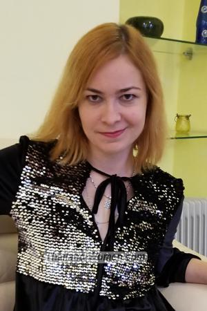 180847 - Anastasia Age: 35 - Ukraine