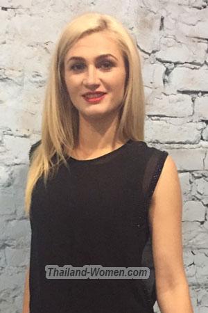 183388 - Oksana Age: 36 - Ukraine