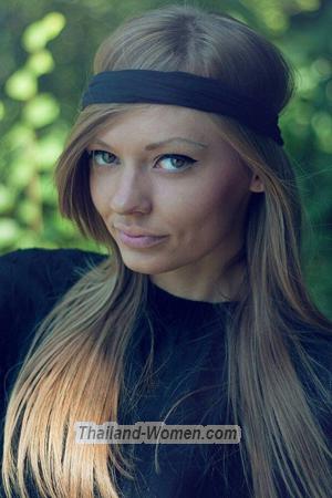 Ladies of Chernivtsi