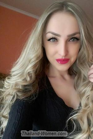 185110 - Ludmila Age: 33 - Ukraine