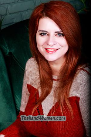 185410 - Elena Age: 49 - Ukraine