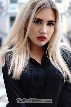 186698 - Diana Age: 26 - Ukraine