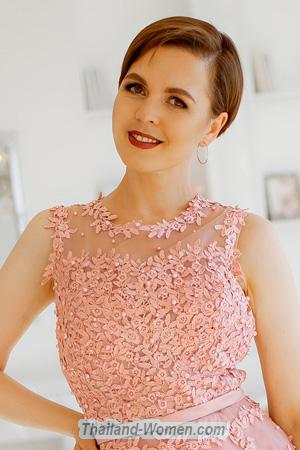 195601 - Oksana Age: 46 - Ukraine