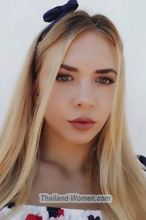196914 - Yana Age: 24 - Ukraine