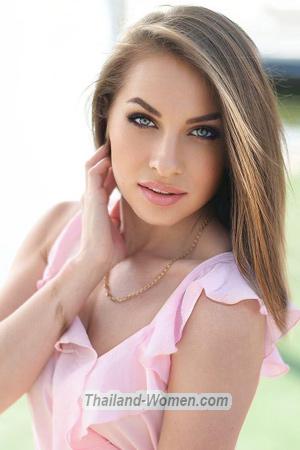 197841 - Yuliya Age: 40 - Ukraine