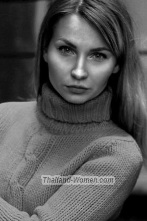 201563 - Elena Age: 28 - Russia