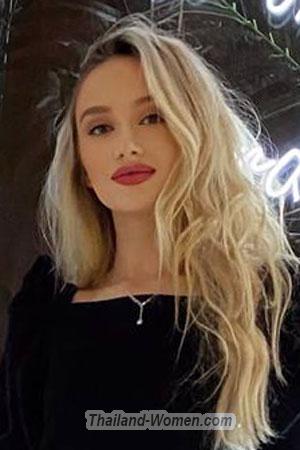 202237 - Arina Age: 25 - Ukraine