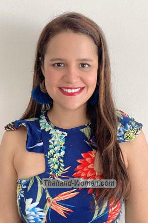 202506 - Catalina Age: 35 - Colombia