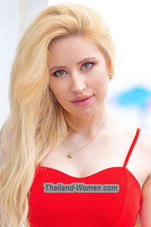 203084 - Nina Age: 30 - Ukraine