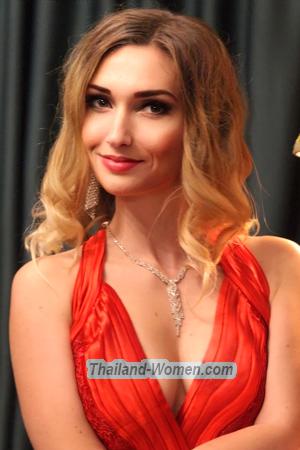203289 - Nadiia Age: 32 - Ukraine