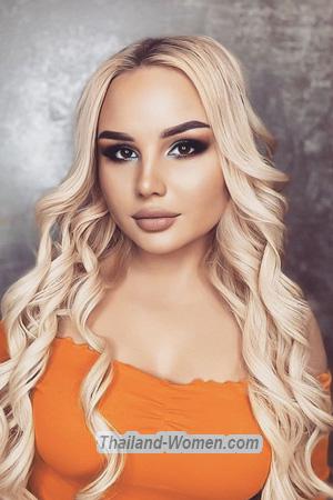 203459 - Yana Age: 22 - Russia