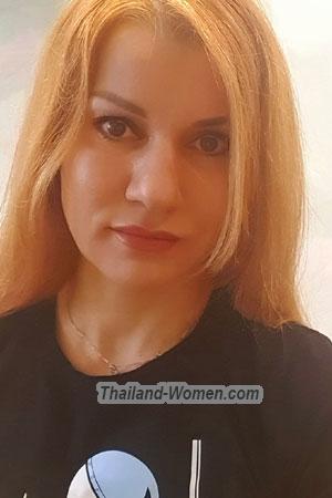 203493 - Olga Age: 44 - Russia