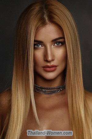 203766 - Ekaterina Age: 33 - Ukraine