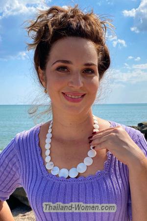 204153 - Irina Age: 54 - Ukraine