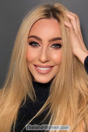 204291 - Ksenia Age: 26 - Ukraine