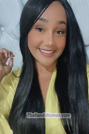 204910 - Daniela Age: 31 - Colombia