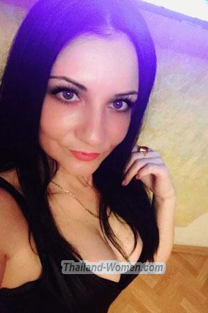 205077 - Julia Age: 32 - Russia