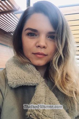 205208 - Alina Age: 31 - Ukraine