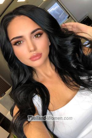 205442 - Yana Age: 25 - Ukraine