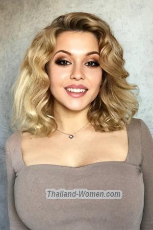 205449 - Polina Age: 20 - Belarus