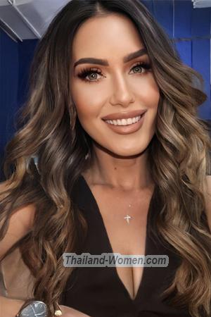 205889 - Elena Age: 41 - Russia