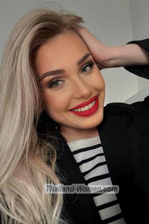 206004 - Snezhana Age: 21 - Belarus