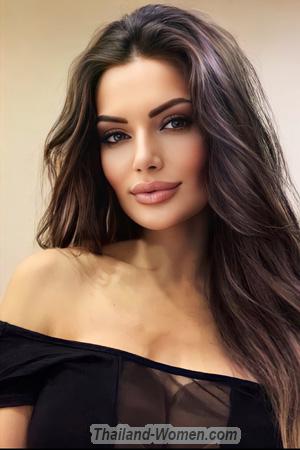 206891 - Yuliia Age: 33 - Ukraine