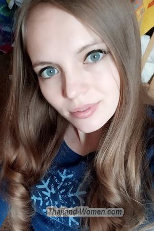 207003 - Anastasia Age: 30 - Russia