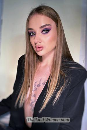 207809 - Anastasia Age: 23 - Ukraine