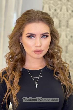 208774 - Julia Age: 26 - Russia