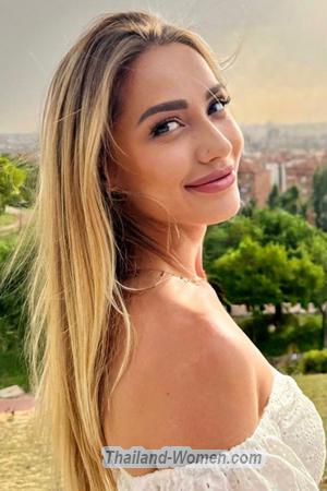 209406 - Olesia Age: 27 - Ukraine