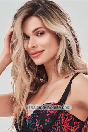 209918 - Elena Age: 35 - Poland