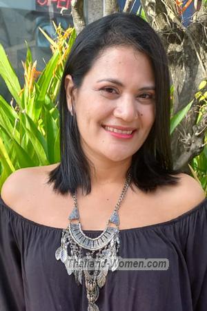 210444 - Karen Age: 39 - Colombia