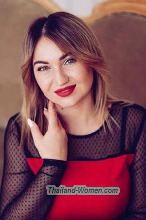 211243 - Elena Age: 36 - Ukraine