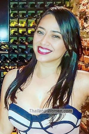 211249 - Daniela Age: 41 - Colombia