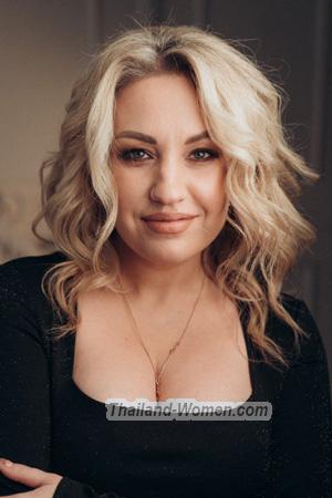 211340 - Marina Age: 40 - Netherlands