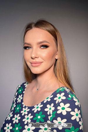 211809 - Olga Age: 28 - Ukraine