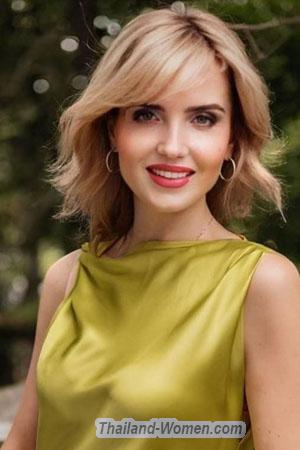 211946 - Lyudmila Age: 40 - Ukraine