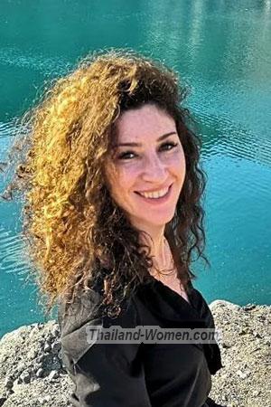 211971 - Yana Age: 31 - Russia