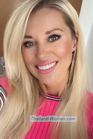 212284 - Kristina Age: 44 - Ukraine