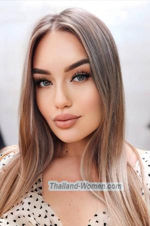 212602 - Violetta Age: 22 - Ukraine