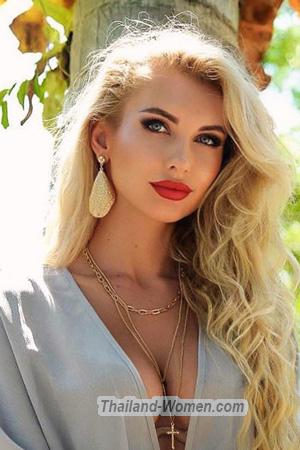 213206 - Violetta Age: 41 - Ukraine