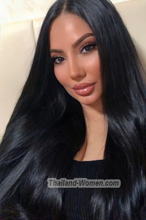 213720 - Amelia Age: 36 - Russia