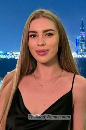 213852 - Anna Age: 23 - Ukraine